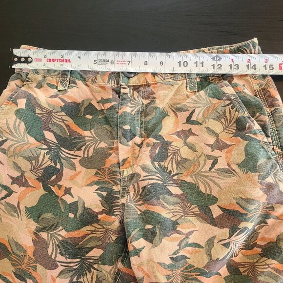 Sundance Cargo Linen Blend Pants Tropical Camo Bermuda Shorts Capri Resort Sz 2 - Picture 5 of 9